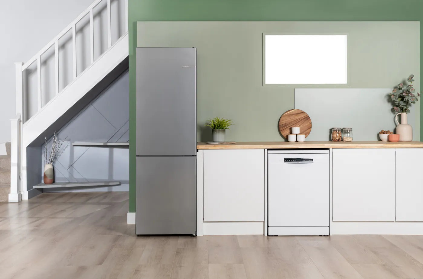 Bosch KGN362LDFG Series 4 Freestanding 60 cm Fridge-Freezer (218 L/103 L No Frost)