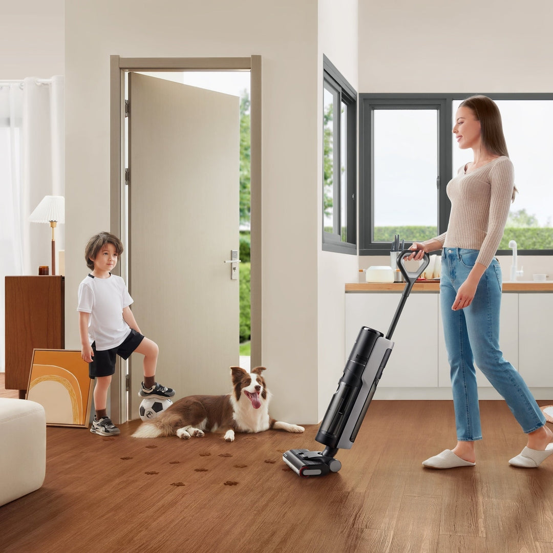 Dreame H12 Pro Wet and Dry Vacuum with Edge-to-edge cleaning | HHR25A Dreame Vacuum Cleaner Lallys Electrical Ireland