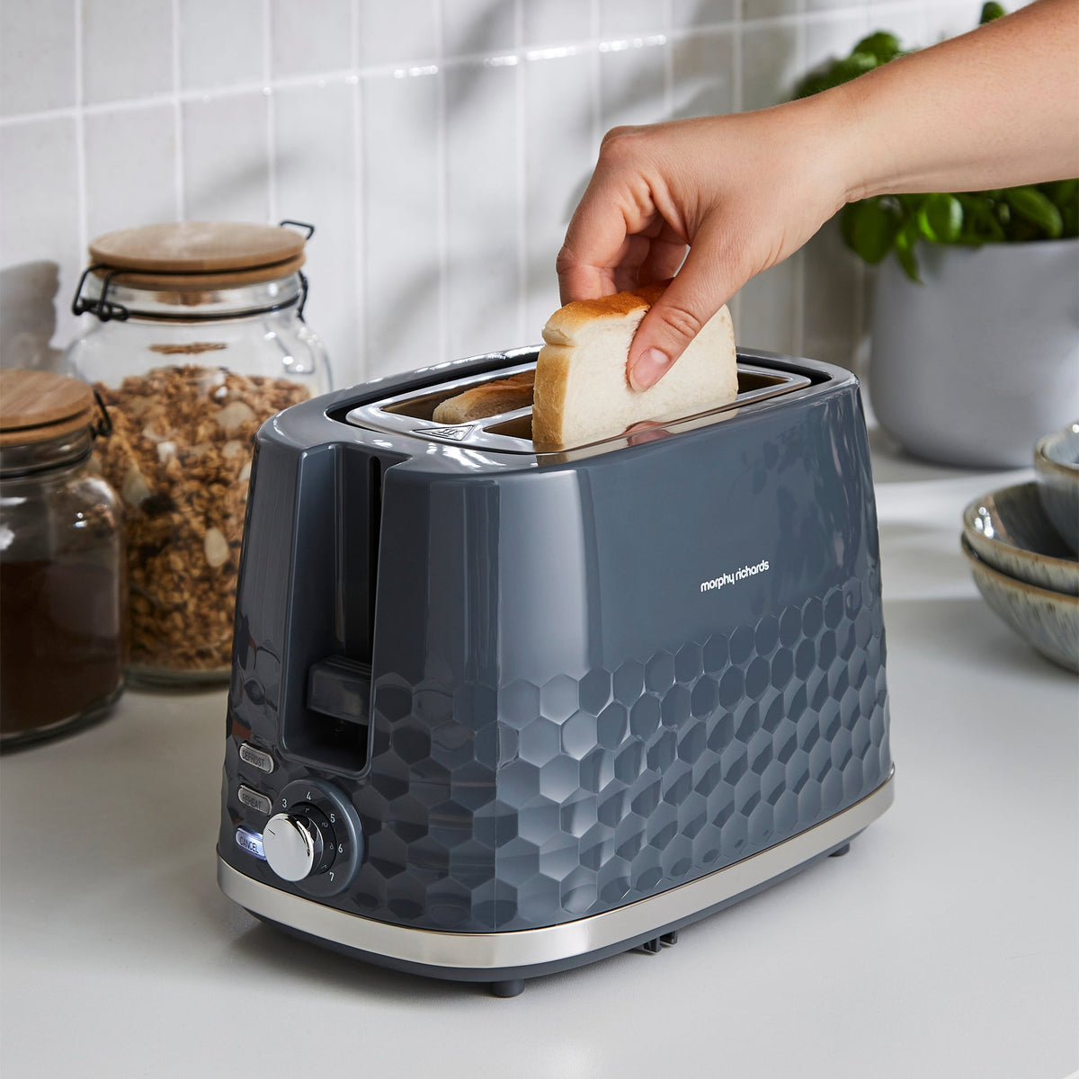 Morphy Richards Hive 2-Slice Toaster Grey | 220033 view 6