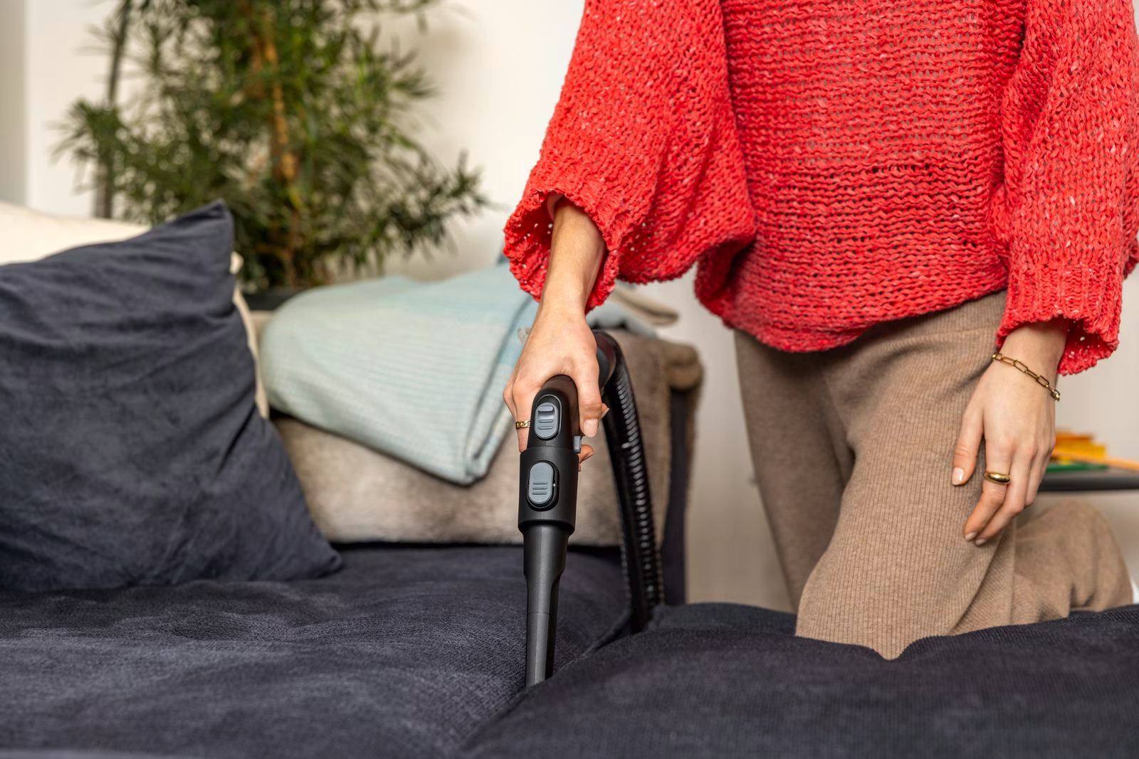 Karcher SE4 Select Carpet Cleaner | 1.081-153.0