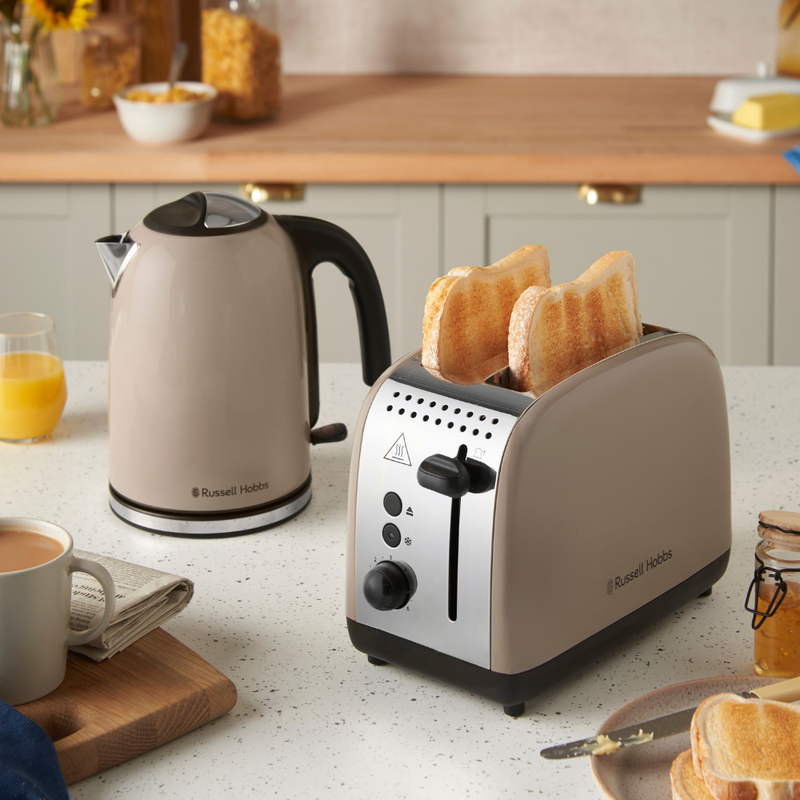Russell Hobbs Classics 1.7 L Mocha Kettle — 28511