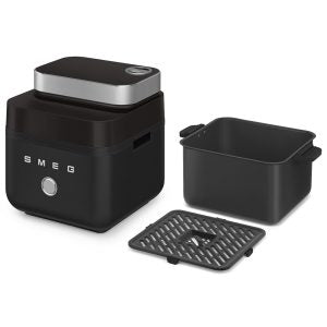 Smeg 7.3L Air Fryer, Matte Black | AFC01BLMUK