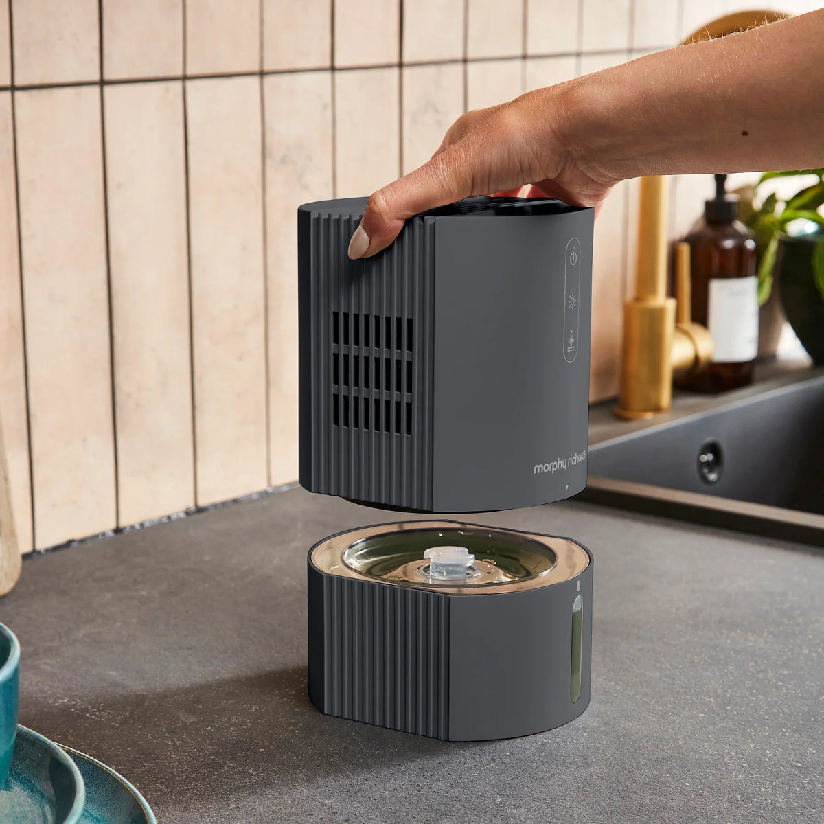 Morphy Richards Purefresh 0.9L Dehumidifier 15M2 Room - 822001 | Lally's Electrical Dundalk - image 5