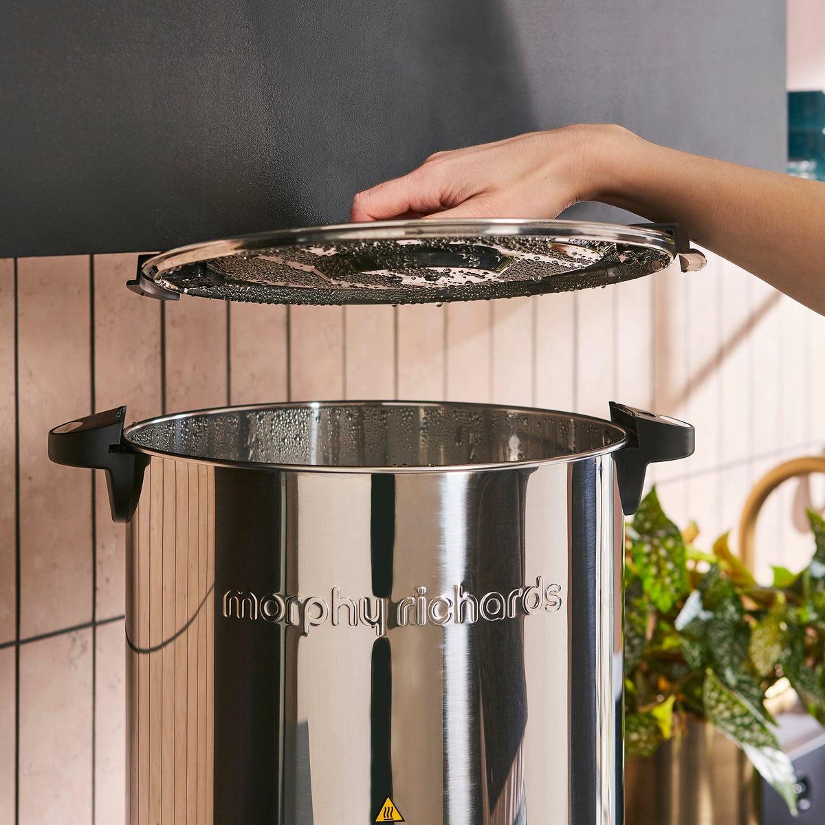 Morphy Richards Tea Urn 20L Stainless Steel - 140001 | Lally's Electrical Dundalk - image 4