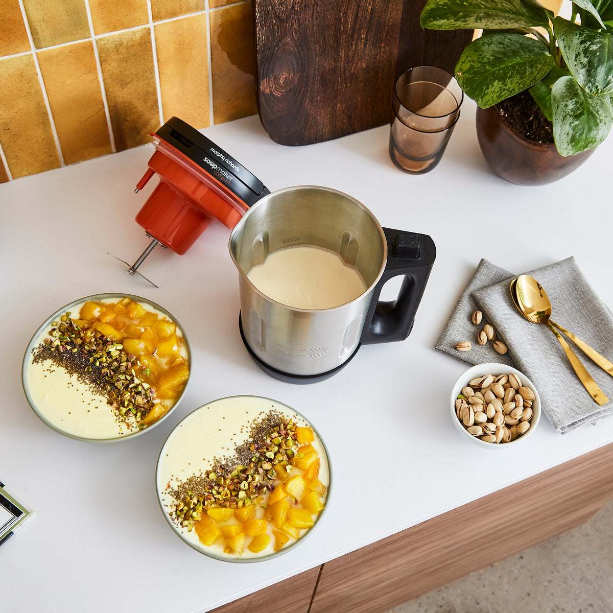 Morphy Richards Compact 1L Soup Maker | 501021 view 5