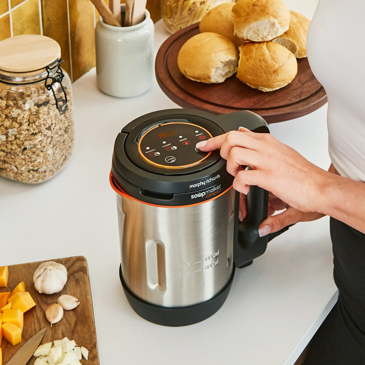 Morphy Richards Compact 1L Soup Maker | 501021 view 4
