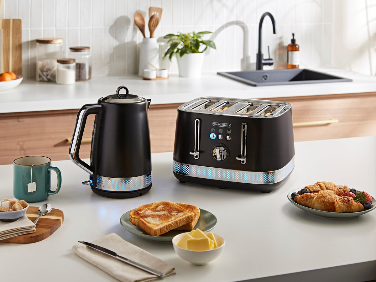 Morphy Richards Illumination 4-Slice Toaster Black | 248020 view 3