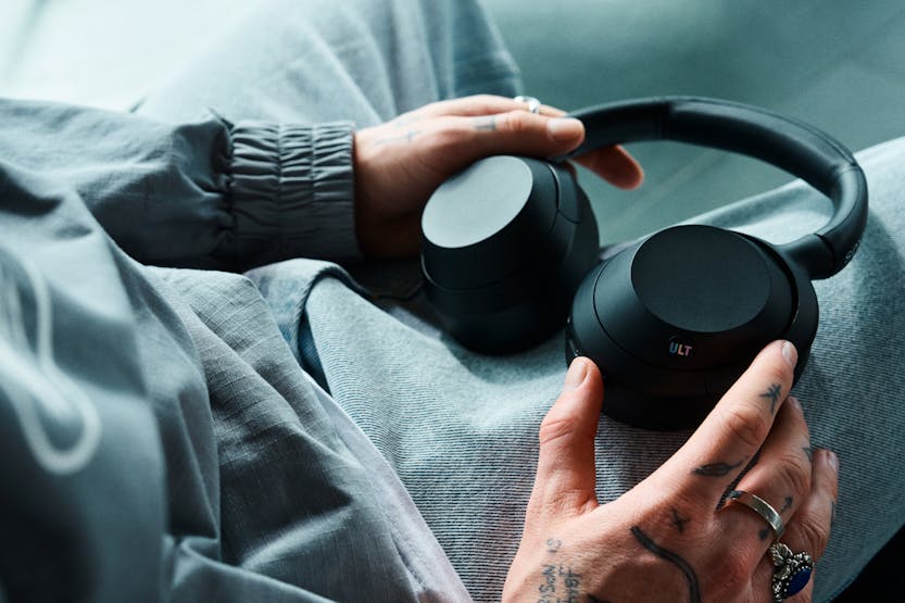 Sony WH-ULT900N Wireless Noise-Cancelling Over-Ear Headphones (Black)